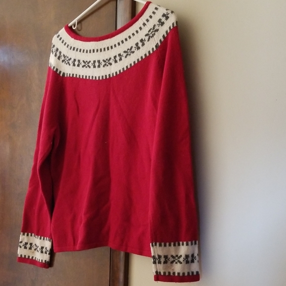 B. Moss Red sweater - Picture 2 of 2